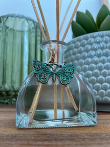 Butterfly reed diffuser